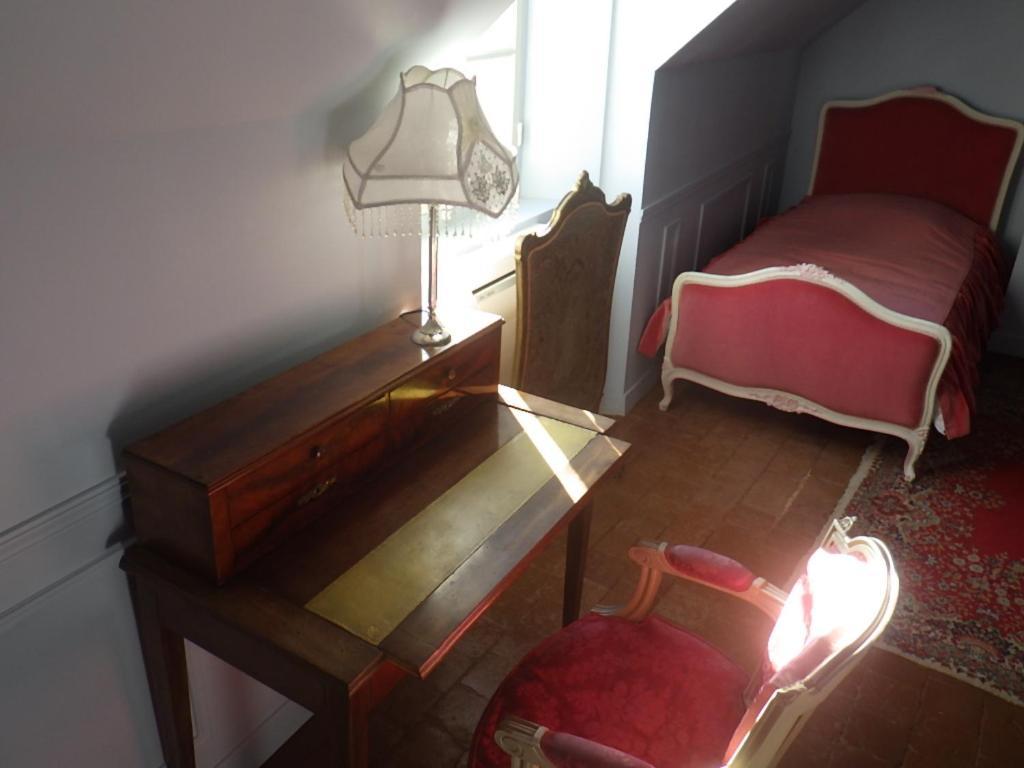 Bed and Breakfast Castel De La Comtesse Блуа Екстер'єр фото